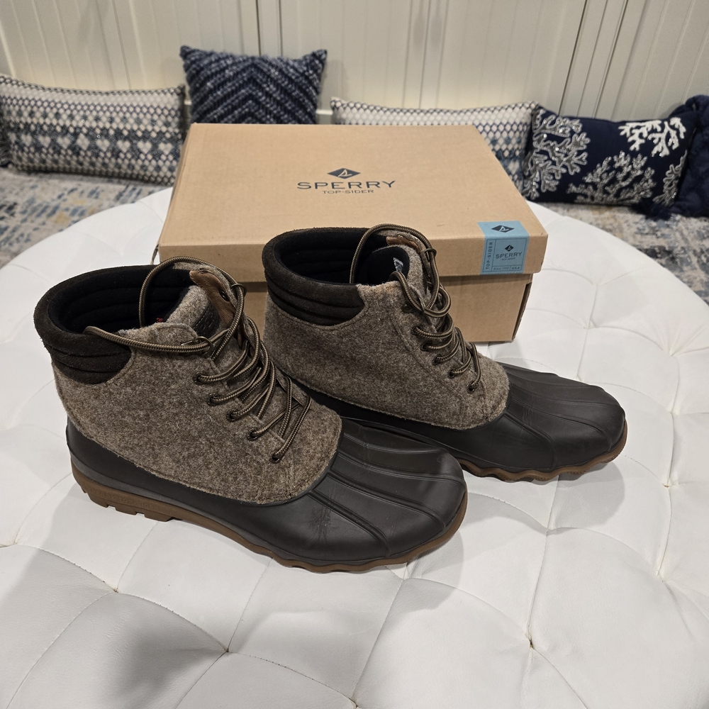 Sperry Brown and Black Duck Boots - Picture 7 of 10